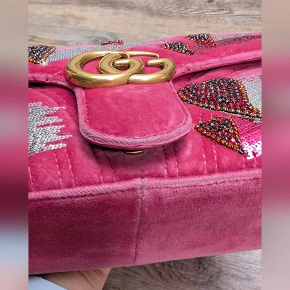 Gucci Fuchsia Velvet GG Marmont Limited Edition Heart Embellishments - Picture 5 of 10